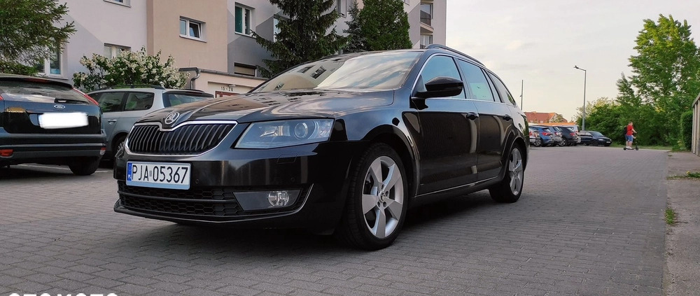 Skoda Octavia cena 38900 przebieg: 275000, rok produkcji 2013 z Jarocin małe 172